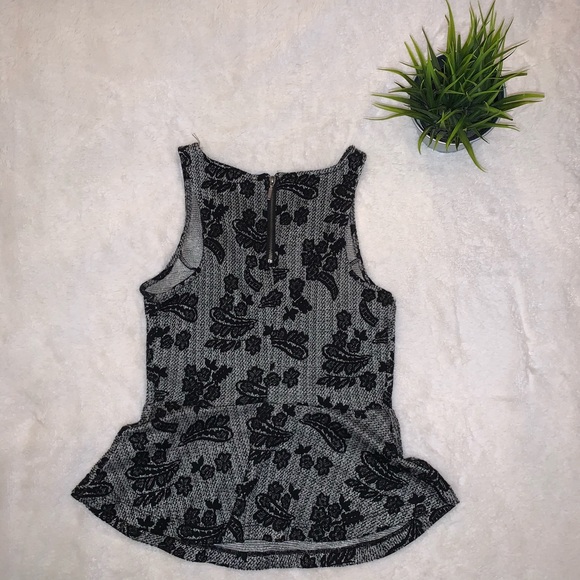 Formal Top - Picture 3 of 3